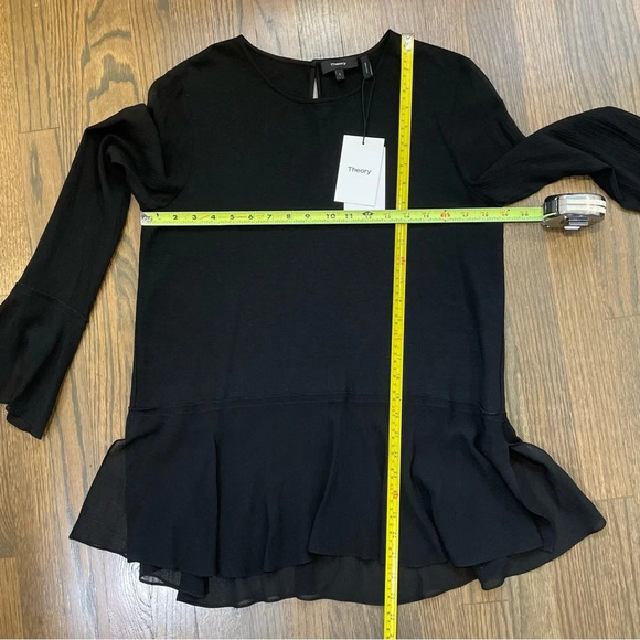 NWT Theory Lexanda C Idol Bell-Sleeve Peplum Top, Black size Large - Picture 8 of 11